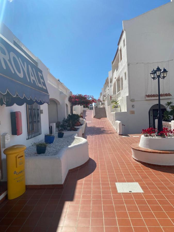 Los Cristianos Port Royal Newアパートホテル エクステリア 写真